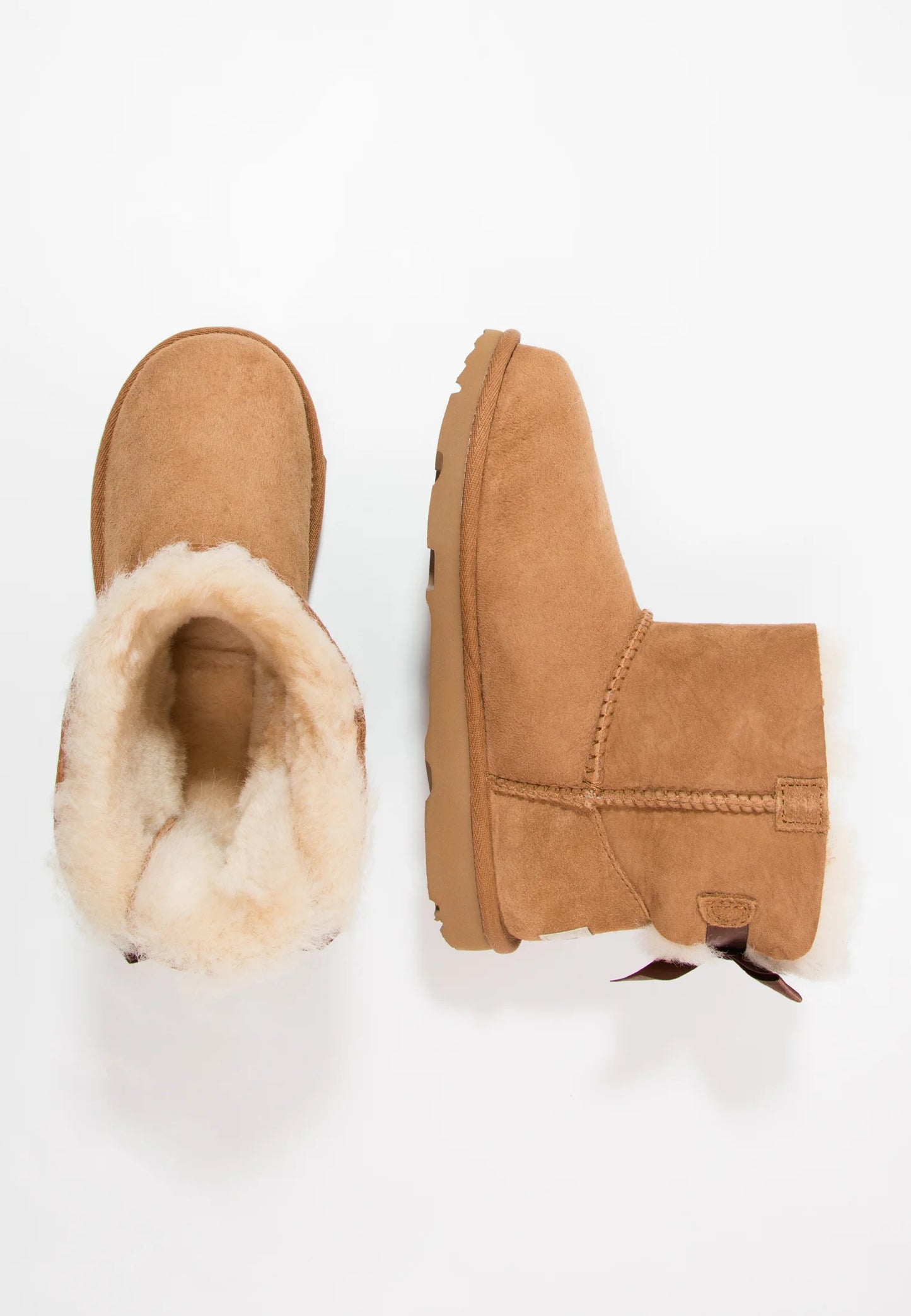 Ugg chestnut fiocco